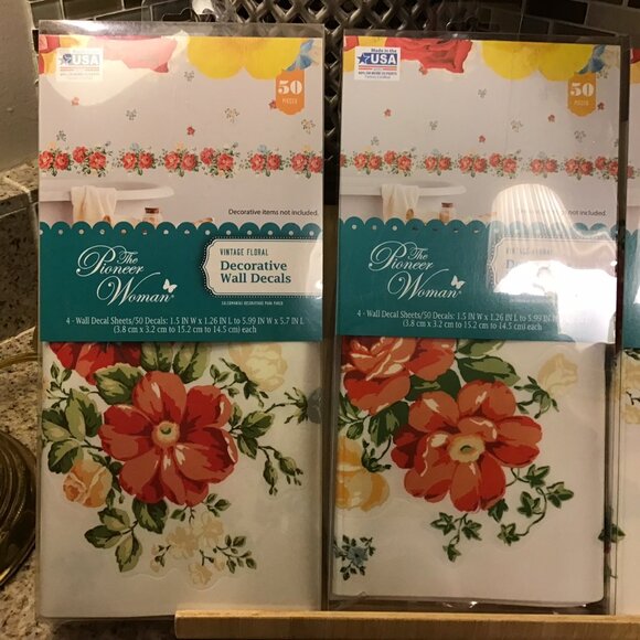 NIP 150 Piece set Pioneer woman Vintage Floral Decorative Wall Decals - Picture 4 of 4